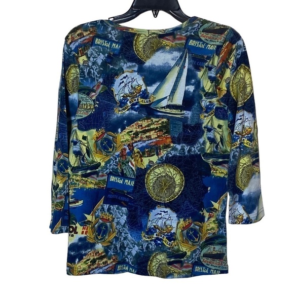 NEW Cruise Wear & Co women's size medium Royal Club Tee novelty print ships boat - Picture 3 of 8